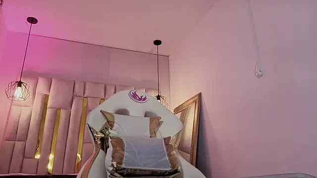 Snapshot of Brandy_collinss chatting on January 16, 2026, 11:14 am Brandy collinss online show from January 16, 2026, 11:14 am