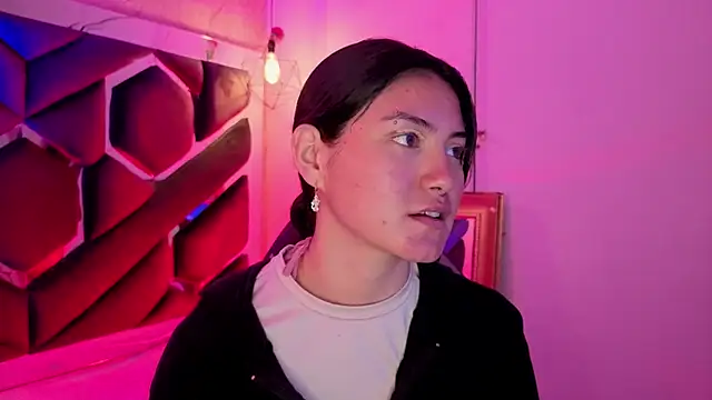 Snapshot of Brandy_collinss chatting on February 24, 2026, 11:00 am Brandy collinss online show from February 24, 2026, 11:00 am