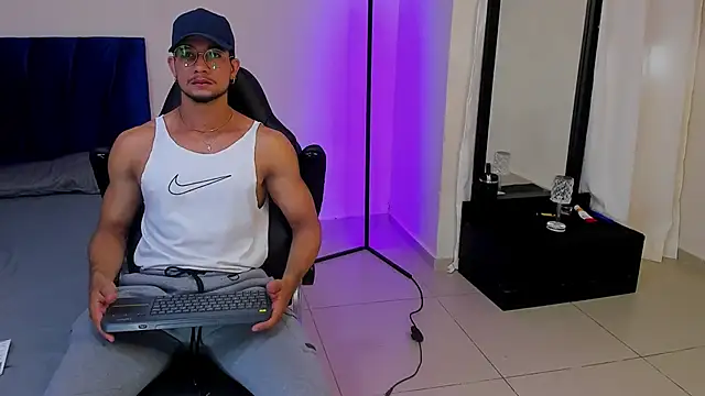 Nolan joness online show from January 14, 2026, 7:50 pm