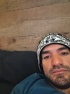 piggylatino online show from February 18, 2026, 11:45 pm