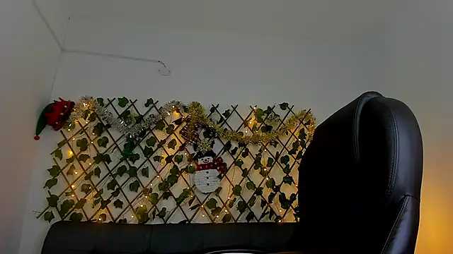 tiven-prince online show from December 21, 2025, 11:49 pm