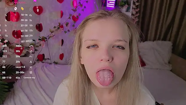 Snapshot of MicheleHonas chatting on February 25, 2026, 4:07 pm MicheleHonas online show from February 25, 2026, 4:07 pm