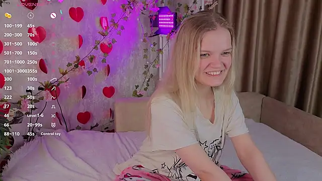 Snapshot of MicheleHonas chatting on February 24, 2026, 5:36 pm MicheleHonas online show from February 24, 2026, 5:36 pm