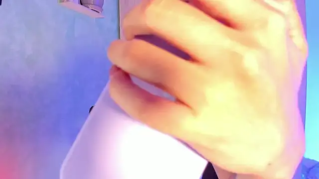 Snapshot of Cristal_Cerati_ chatting on February 21, 2026, 9:50 pm Cristal Cerati online show from February 21, 2026, 9:50 pm