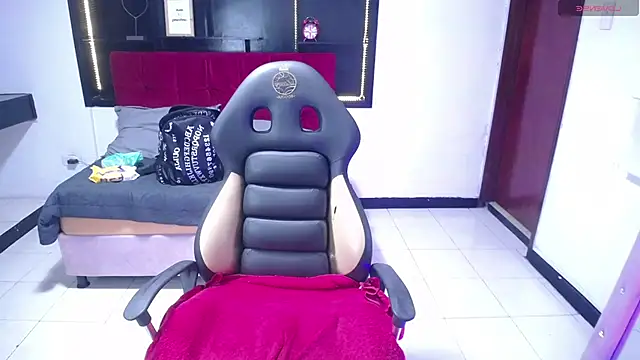 Belladonna trix online show from April 15, 2026, 2:43 pm