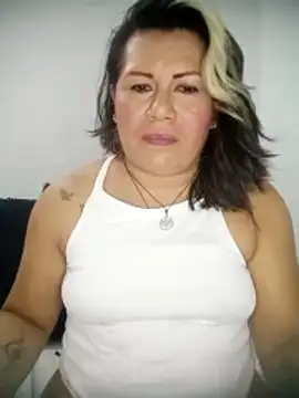 Snapshot of angi_daw chatting on January 19, 2026, 2:04 am angi daw online show from January 19, 2026, 2:04 am