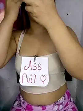 Girl Nasty Dirty online show from March 14, 2026, 4:07 am