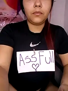 Snapshot of Girl_Nasty_Dirty chatting on February 5, 2026, 3:13 am Girl Nasty Dirty online show from February 5, 2026, 3:13 am