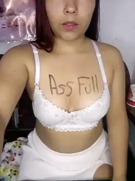 Girl Nasty Dirty online show from November 30, 2025, 4:13 am