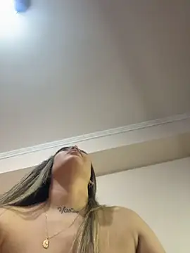 Anna Bitch Disgusting online show from February 1, 2026, 5:17 am