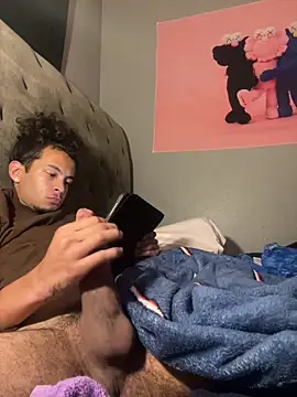 Snapshot of yyyuuurtttt chatting on November 12, 2025, 6:17 am yyyuuurtttt online show from November 12, 2025, 6:17 am