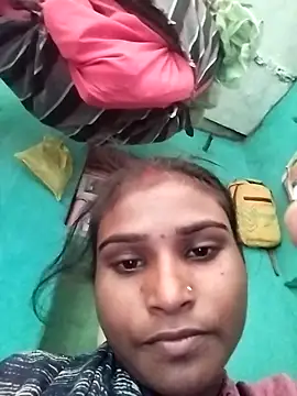 Big Lovexx online show from April 1, 2026, 8:04 am