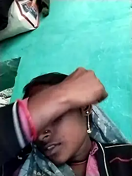 Big Lovexx online show from February 18, 2026, 8:44 am