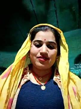 Hot kamla online show from January 16, 2026, 3:05 pm