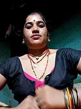 Hot kamla online show from May 15, 2026, 11:47 pm