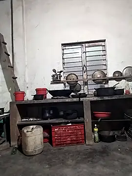 gugu0022 online show from November 28, 2025, 11:38 pm