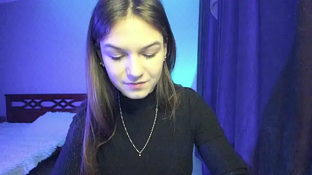 luna lust 212 online show from December 5, 2025, 4:33 am