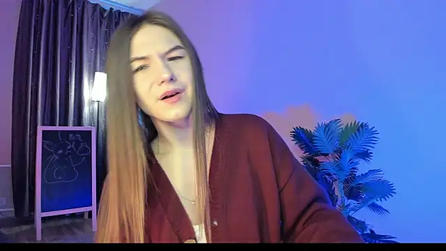 luna lust 212 online show from February 9, 2026, 4:21 am