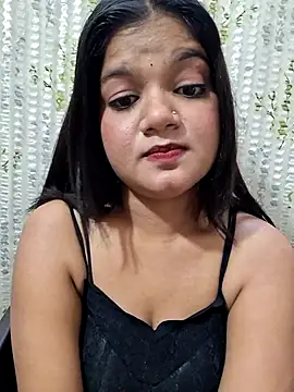 DIMPLE-GIRL88 online show from April 15, 2026, 7:58 pm