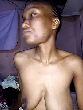 Beverlygurlx6 online show from March 27, 2026, 9:05 pm