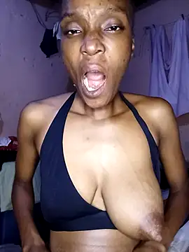 Beverlygurlx6 online show from March 19, 2026, 4:29 pm