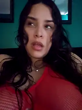 Snapshot of garitapk chatting on November 17, 2025, 7:18 pm garitapk online show from November 17, 2025, 7:18 pm