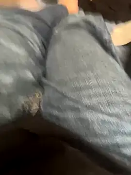 Manuelst11928 online show from November 12, 2025, 7:18 pm