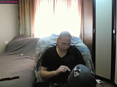 JenniDeep online show from March 11, 2026, 8:08 am