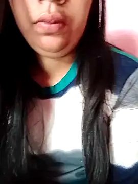 Snapshot of isha_sharma2002 chatting on November 15, 2025, 3:54 am isha sharma2002 online show from November 15, 2025, 3:54 am