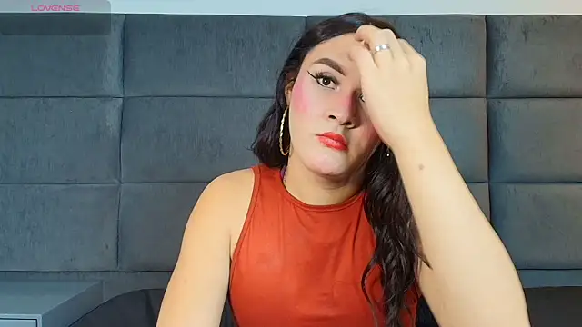 Snapshot of Tefanny_hot chatting on December 19, 2025, 1:35 pm Tefanny hot online show from December 19, 2025, 1:35 pm