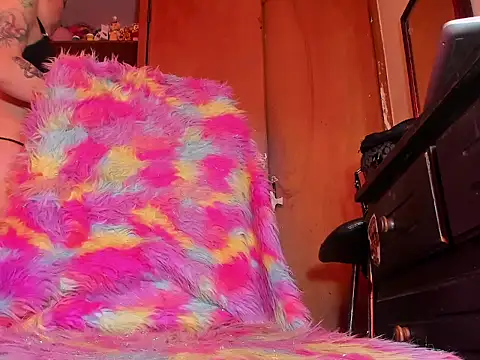 Snapshot of saracush17 chatting on January 15, 2026, 3:15 pm saracush17 online show from January 15, 2026, 3:15 pm