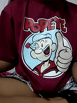 sexy lelina online show from November 19, 2025, 6:24 am