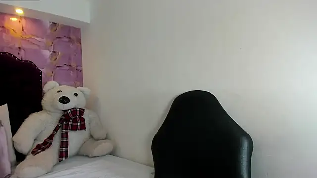 anna jules online show from June 3, 2026, 2:33 pm