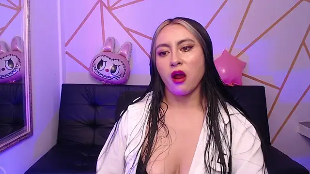 amaris ferrer online show from April 29, 2026, 4:27 am