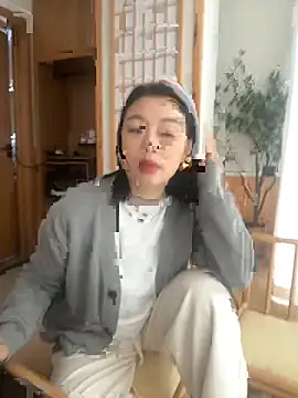 rongrong199 online show from November 14, 2025, 3:21 am