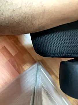 juancamodel online show from November 19, 2025, 4:07 pm