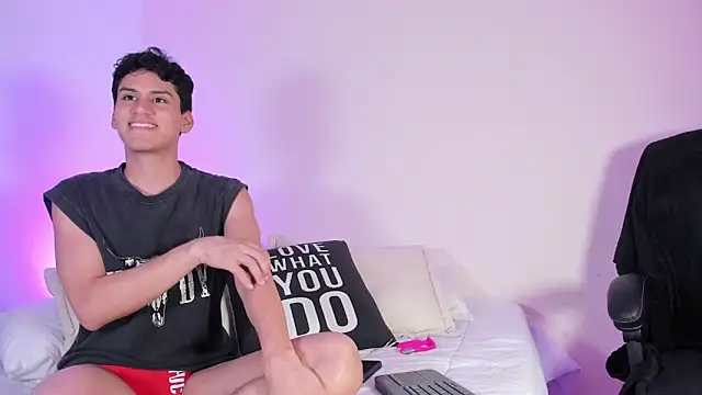 Mark Nico online show from February 19, 2026, 5:48 am