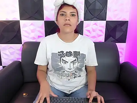 Snapshot of AfroditaMoore1 chatting on November 15, 2025, 3:10 am AfroditaMoore1 online show from November 15, 2025, 3:10 am