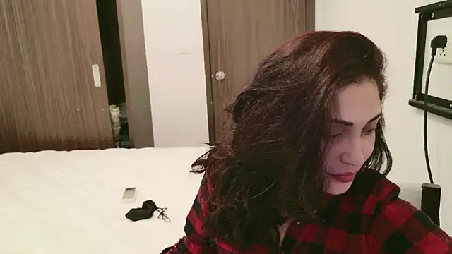 Snapshot of KingKylieK chatting on November 13, 2025, 4:00 pm KingKylieK online show from November 13, 2025, 4:00 pm