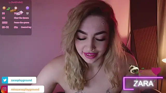 ZarasPlayground online show from April 3, 2026, 9:49 am