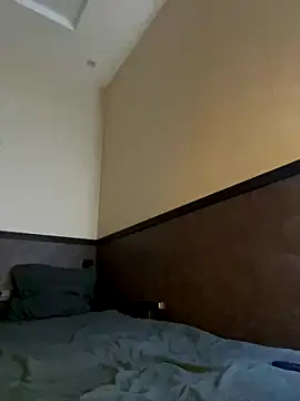 Snapshot of EmersonBennett chatting on November 30, 2025, 7:25 pm EmersonBennett online show from November 30, 2025, 7:25 pm