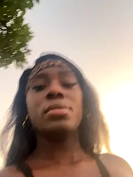 Snapshot of zyrastorm chatting on November 30, 2025, 11:05 pm zyrastorm online show from November 30, 2025, 11:05 pm