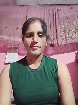 Snapshot of Pirvesh_singh chatting on July 18, 2026, 8:28 pm Pirvesh singh online show from July 18, 2026, 8:28 pm