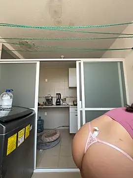 Monica17 online show from June 18, 2026, 4:23 pm