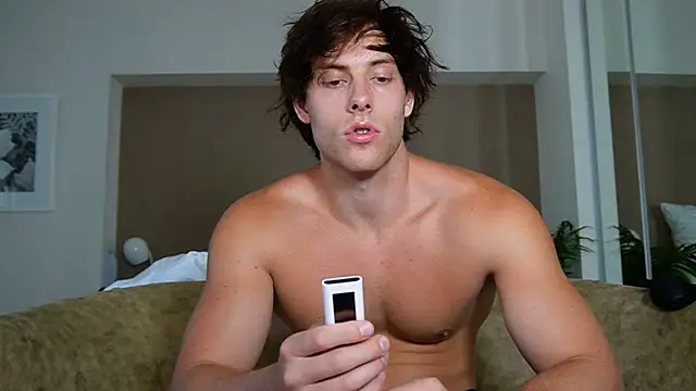 alex islivee online show from April 24, 2026, 5:48 pm