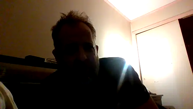 Mikey40wv online show from November 17, 2025, 11:31 pm