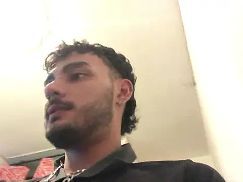 Snapshot of Brunicci chatting on January 16, 2026, 11:20 pm Brunicci online show from January 16, 2026, 11:20 pm