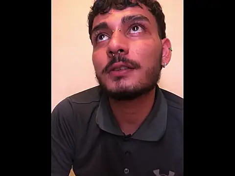 Snapshot of Brunicci chatting on January 19, 2026, 7:34 am Brunicci online show from January 19, 2026, 7:34 am