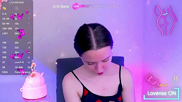 BellaVelure6767 online show from April 7, 2026, 1:29 am