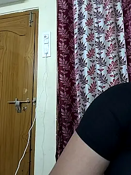 Snapshot of Indian_Telugu_Indhu chatting on June 20, 2026, 5:01 am Indian Telugu Indhu online show from June 20, 2026, 5:01 am